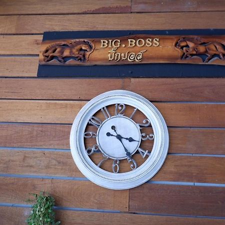 Bigboss Hostel Thongsala Exteriör bild